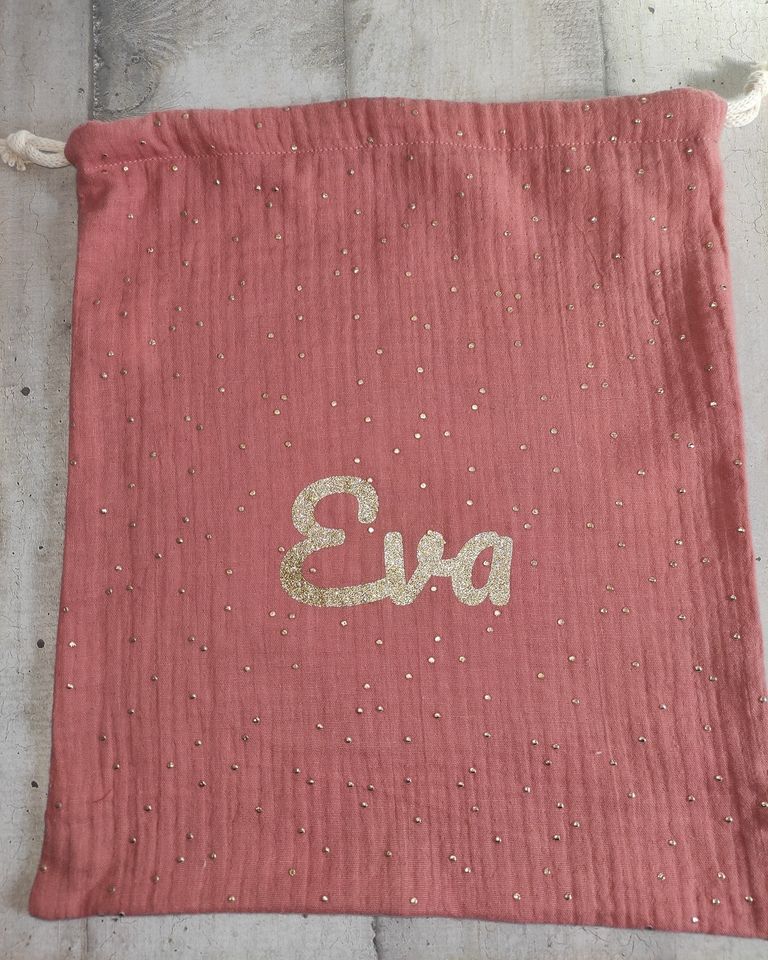 sac pochon personnalisé avec le prénom Eva
